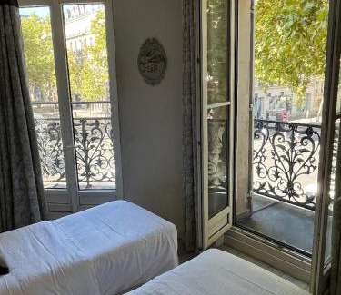 Sorbonne Hotel | Hotel Cluny Square