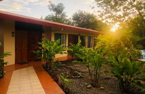 Sierpe Cama Y Desayuno | Hotel Cocodrilo Sierpe