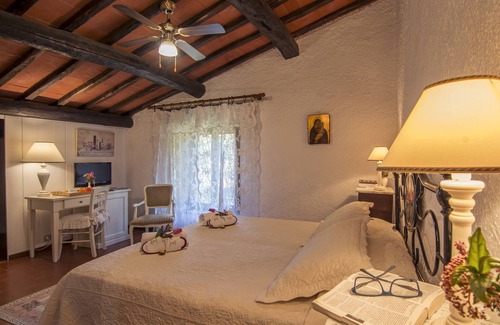 Castellina in Chianti Hotel | Hotel Colle Etrusco Salivolpi