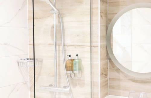 Bournemouth City Centre Hotel | Hotel Collingwood, BW Signature Collection