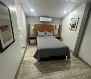 Playas de Tijuana Hotel | Hotel Colonial INN