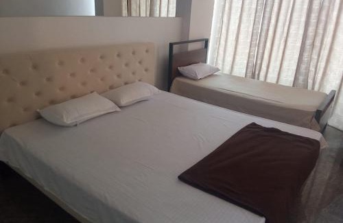 Majestic Hotel | Hotel Comfort Stay
