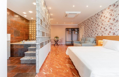San Cibrao Das Viñas Hotel | Hotel Condado