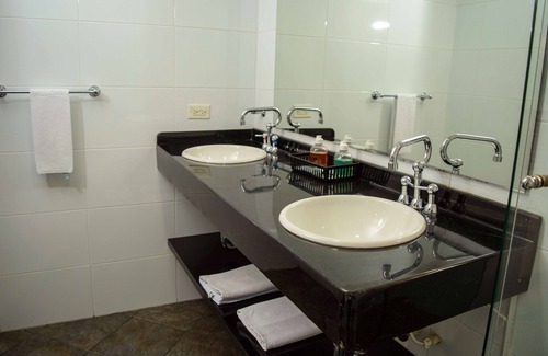 Zona Rosa Hotel | Hotel Confort 80 Zona Rosa