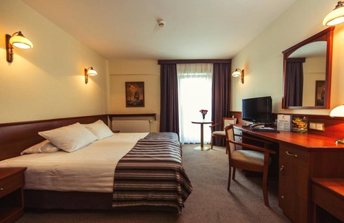 Pradnik Bialy Hotel | Hotel Conrad