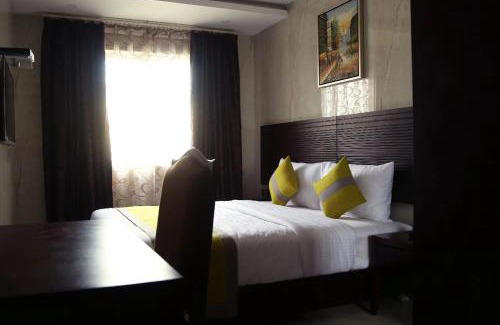 Tambaram Casa | Hotel Continental Inn