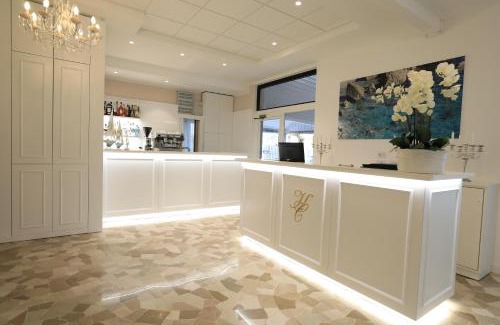 Pietra Ligure Hotel | Hotel Continental