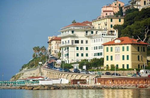 Imperia Hotel | Hotel Corallo