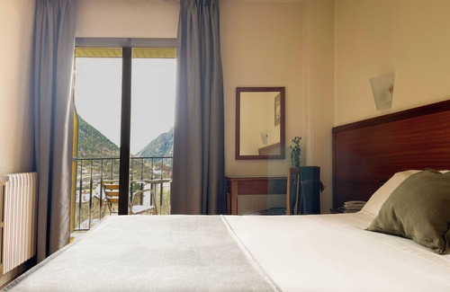 Encamp Hotel | Hotel Evenia Coray