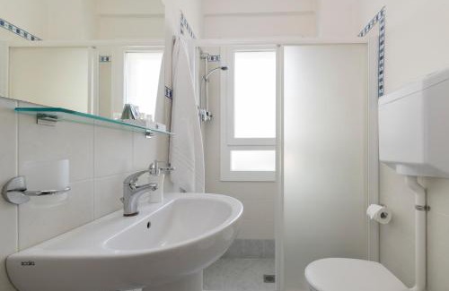 Fogliano Marina Hotel | Hotel Corona
