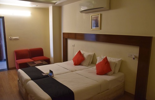 Raja Park Hotel | Hotel Corporate Inn