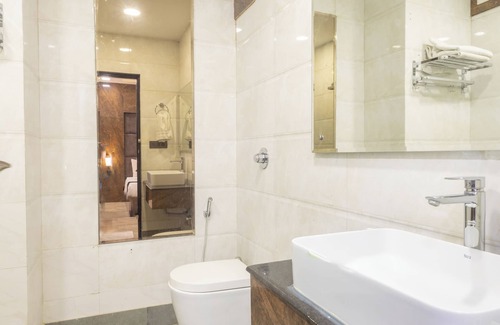 Karol Bagh Hotel | Hotel Cosmo