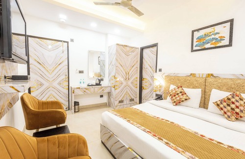 Karol Bagh Hotel | Hotel Cosmo