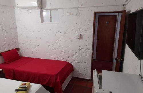 El Bosque Casa | Hotel Crisanto Luque