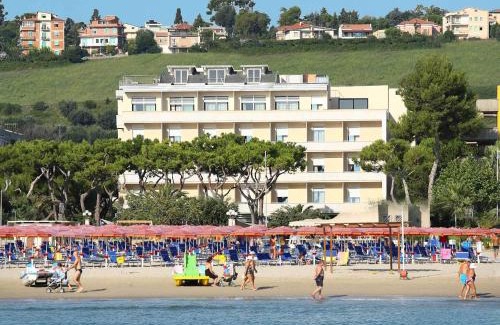 Giulianova Hotel | Hotel Cristallo