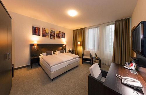 Winterhude Hotel | Hotel Cristobal