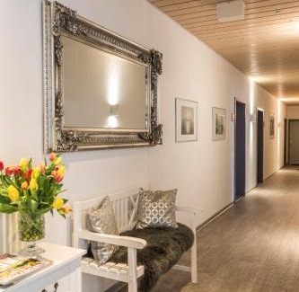 Ladenburg Hotel | Hotel Cronberger Hof
