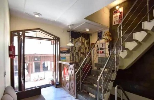 New Manali Hotel | Hotel Crystal