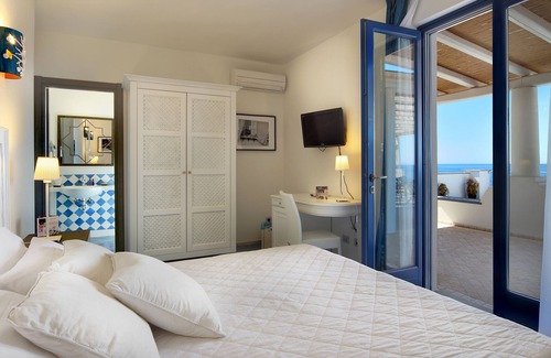 Acquacalda Hotel | Hotel Cutimare