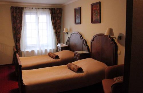 Stare Miasto Hotel | Hotel Czarna Róża