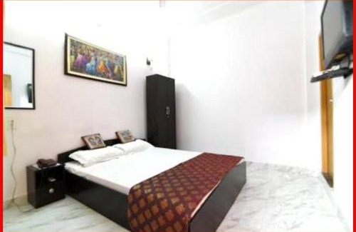 Varanasi Hotel | HOTEL D-S - RESIDENCY - Near Kasi Vishwanath Temple #Fully Air Conditioning -Free Wifi -Parking -Room Service #Best Hotel In Varanasi