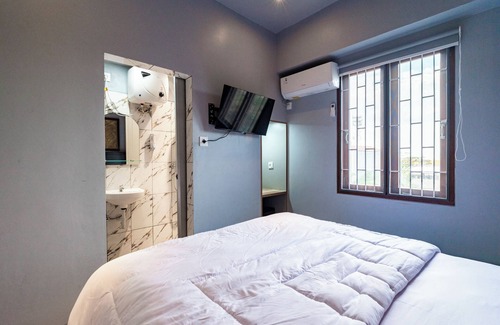 Sunset Road Hotel | Hotel Dakozi Living