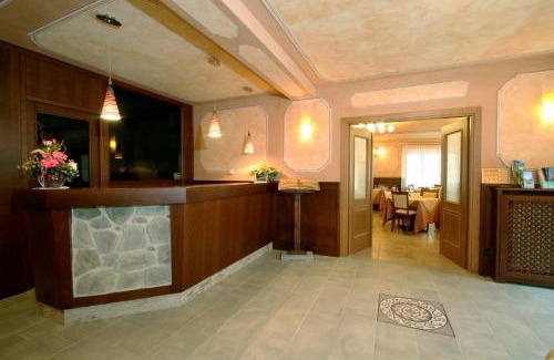 Maen Hotel | Hotel Dama Bianca