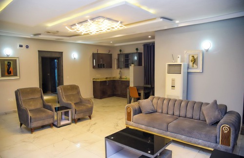 Kubwa Hotel | Hotel De Alommah Kubwa Abuja Nigeria