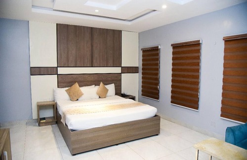 Kubwa Hotel | Hotel De Alommah Kubwa Abuja Nigeria