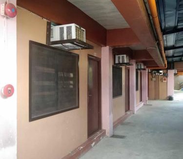 Dagupan Hotel | Hotel De Amado by RedDoorz