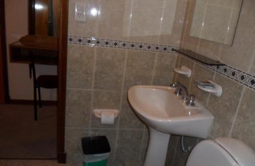 Villa Gesell Hotel | Hotel de Cine Las Golondrinas