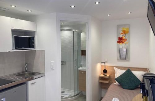 Quartier Saint-Ambroise Apartamento | Hotel De L'Horloge