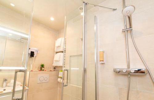 Montparnasse Hotel | HOTEL DE PARIS MONTPARNASSE