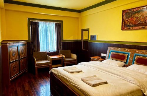 Mustang Hotel | Hotel De Purang