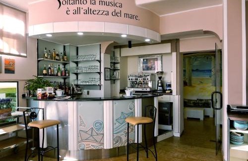 Laigueglia Hotel | Hotel Delfino