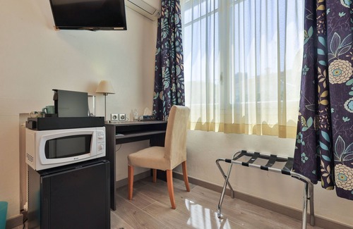 Vence Hotel | Hotel des Cayrons