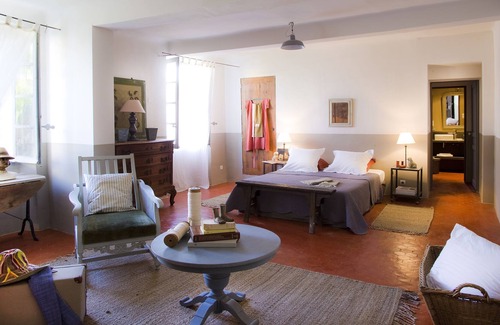 Riez Casa | Hotel des Colonnes