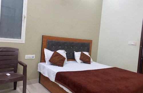 Greater Kailash Enclave I Apartamento | Hotel DevNarayana Dham