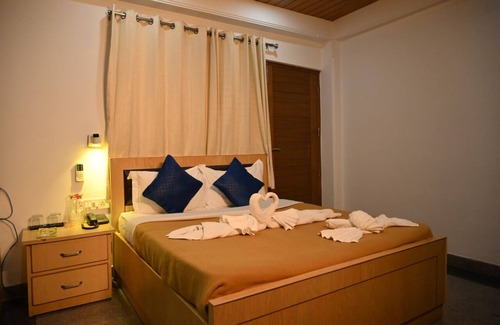 Dharamshala Hotel | Hotel DH