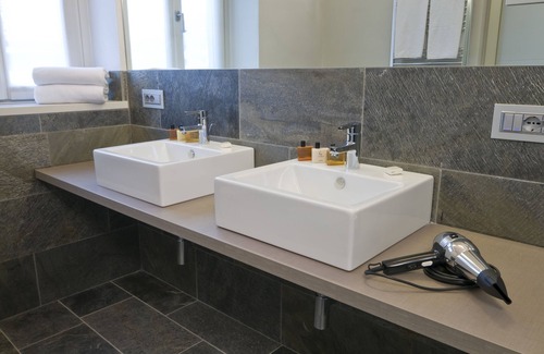 Downtown Hotel | Hotel di Varese