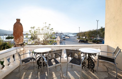 Poros Hotel | Hotel Dionysos