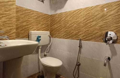 Sualkuchi Hotel | Hotel Divine View