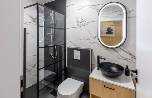 Novo Mesto Hotel | Hotel Dolenjc