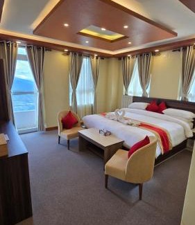 Dolakha Hotel | Hotel Dolkha Durbar