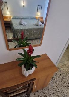 Levanto Hotel | Hotel Dora