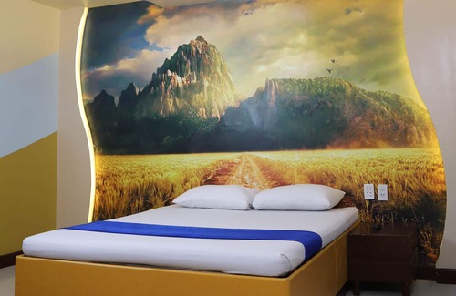 Socorro Hotel | Hotel DreamWorld Araneta Cubao