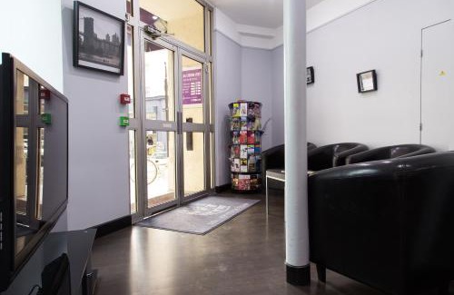 11th Arrondissement Hotel | Hotel du Chemin Vert