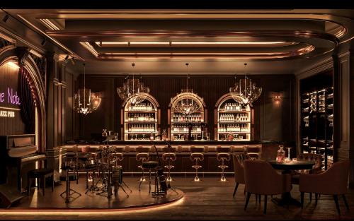 Old Quarter Hotel | HOTEL du LAC SIGNATURE