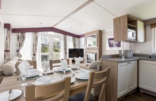 Hamworthy Casa | Hotel du Van - Rockley Park Caravan, Activities On-site