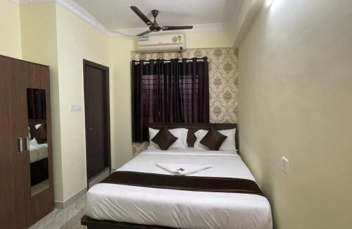Electronic City Phase II Cama Y Desayuno | Hotel East park Electronic City